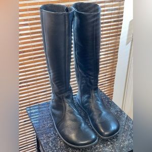 Classic Over-the-Knee Black Leather Boots for Women